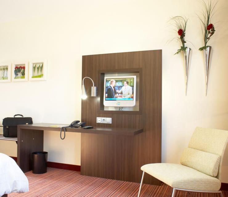 Hotel Qualitel Wilnsdorf Zimmer foto