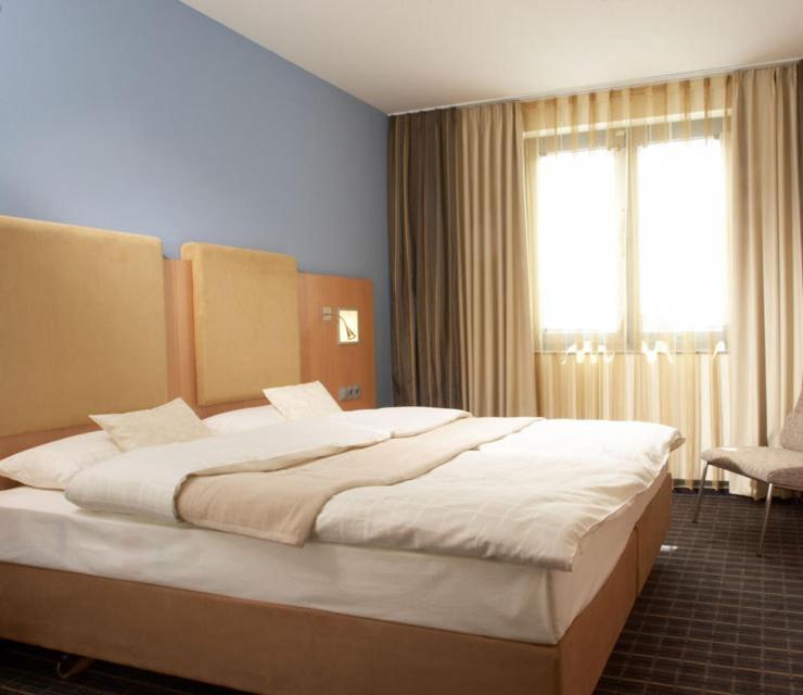 Hotel Qualitel Wilnsdorf Zimmer foto
